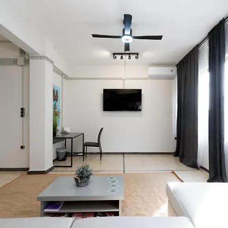 Epikourou Loft 20 * Atenas